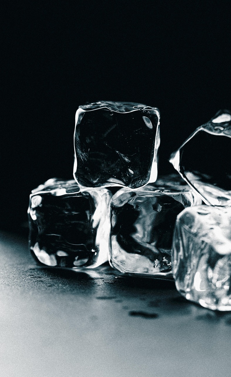 Ice Cubes Photography